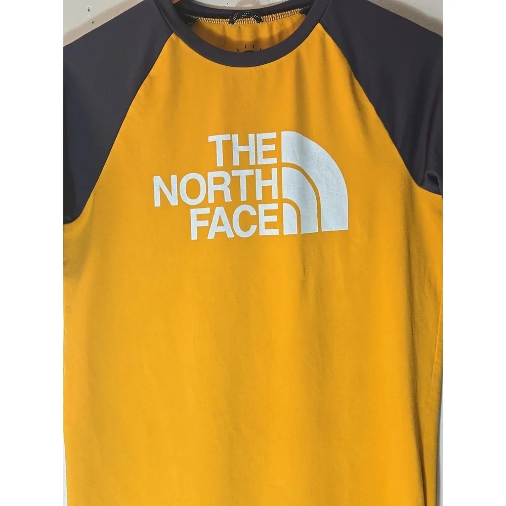 The North Face Boys XL 18/20 Orange Logo T-Shirt Youth Short Sleeve UPF 50‎ Tee